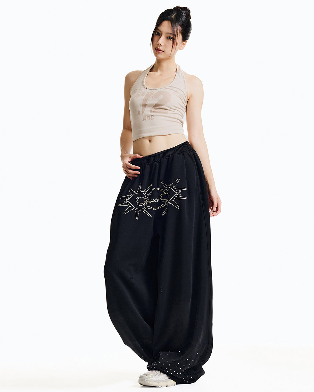 VINTAGE EMBROIDERED GRADIENT RHINESTONE SWEATS - BLACK