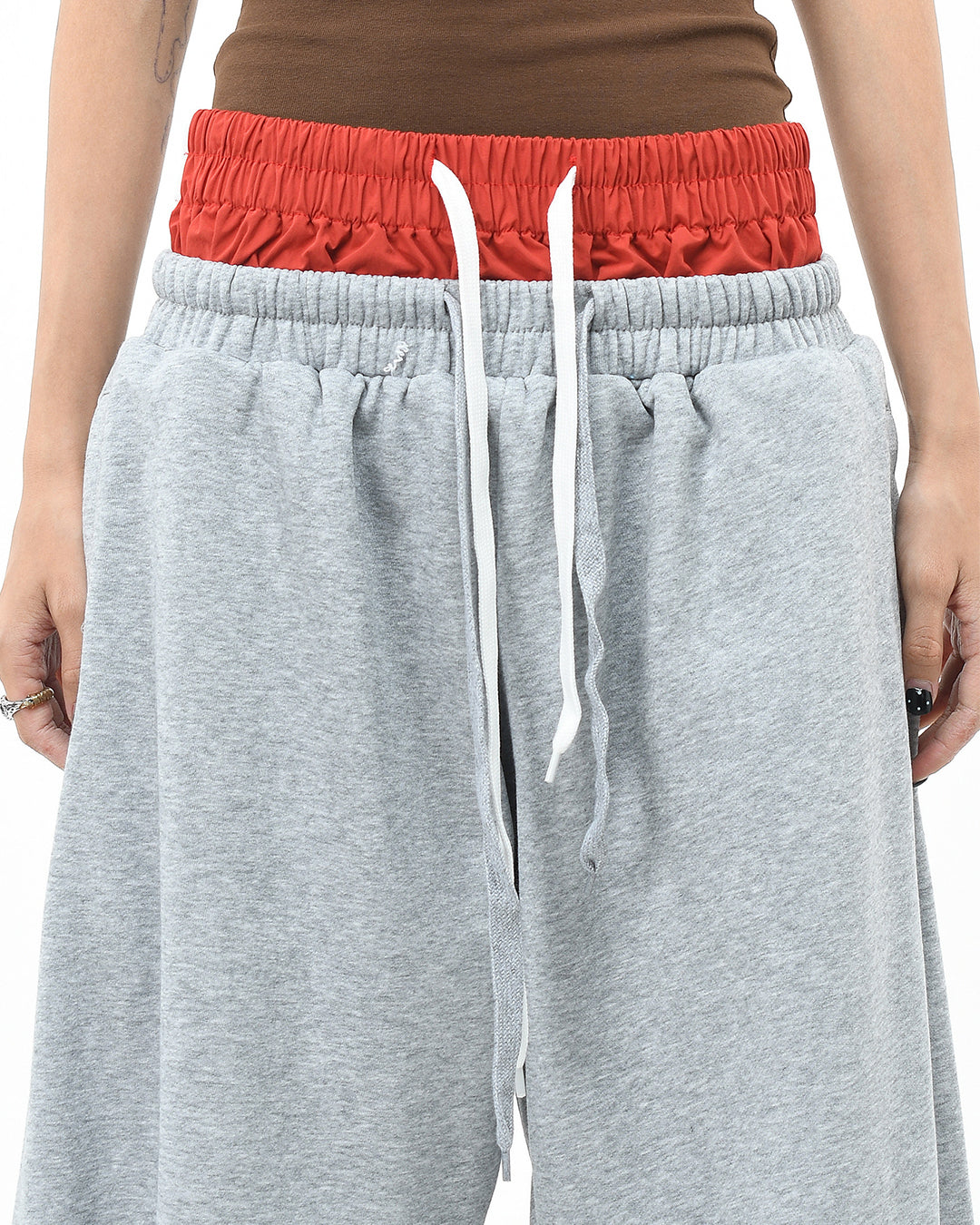 DOUBLE-WAIST GOTHIC PRINT TERRY CROPPED SWEATPANTS - GREY