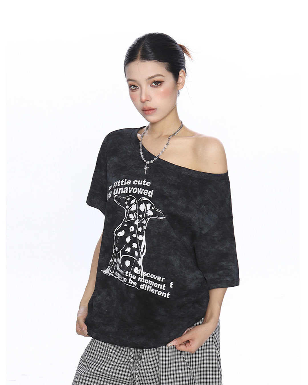 DALMATIAN PRINT ASYMMETRIC SHOULDER T-SHIRTS - BLACK