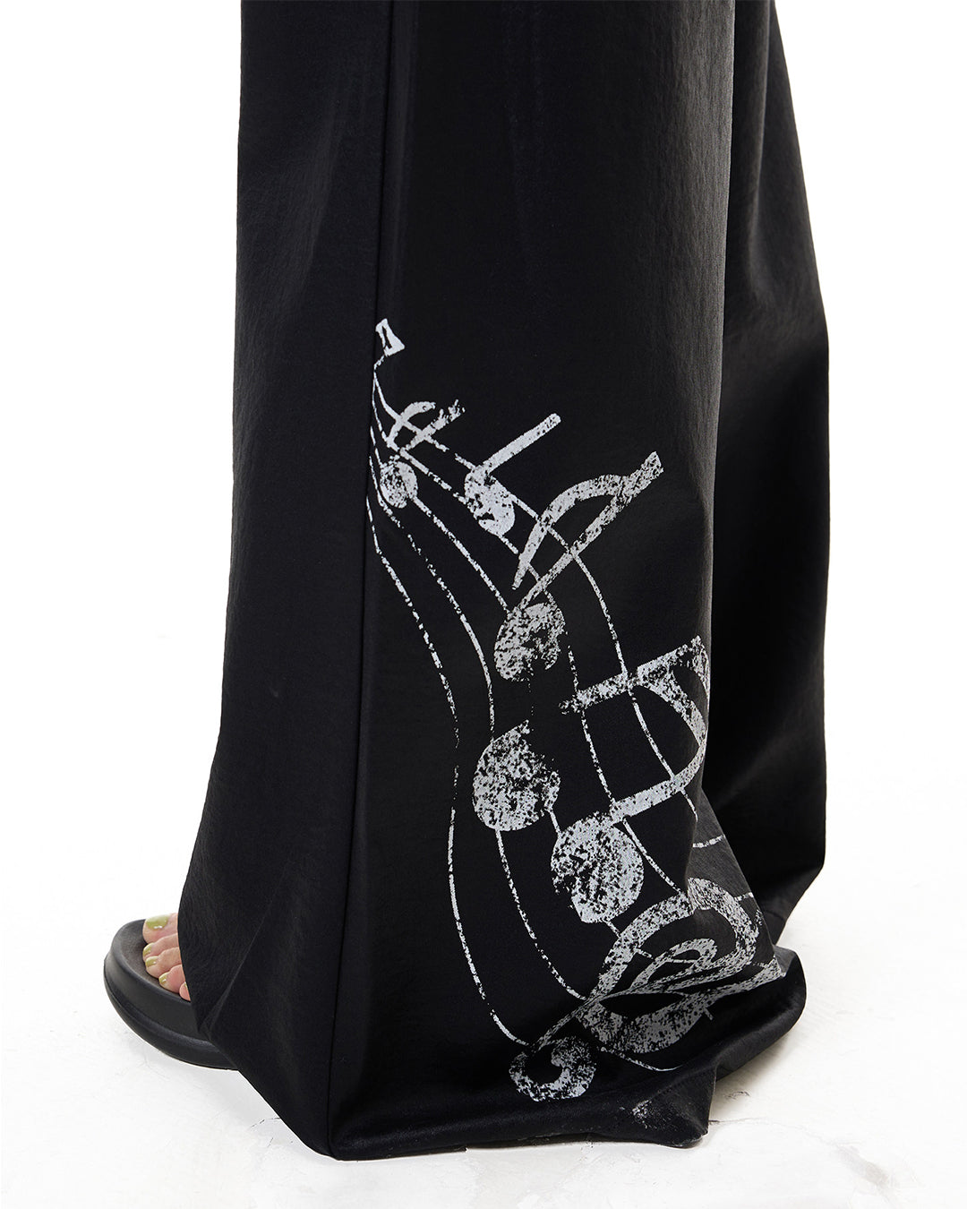 VINTAGE PALACE STYLE SATIN WIDE-LEG PANTS - BLACK