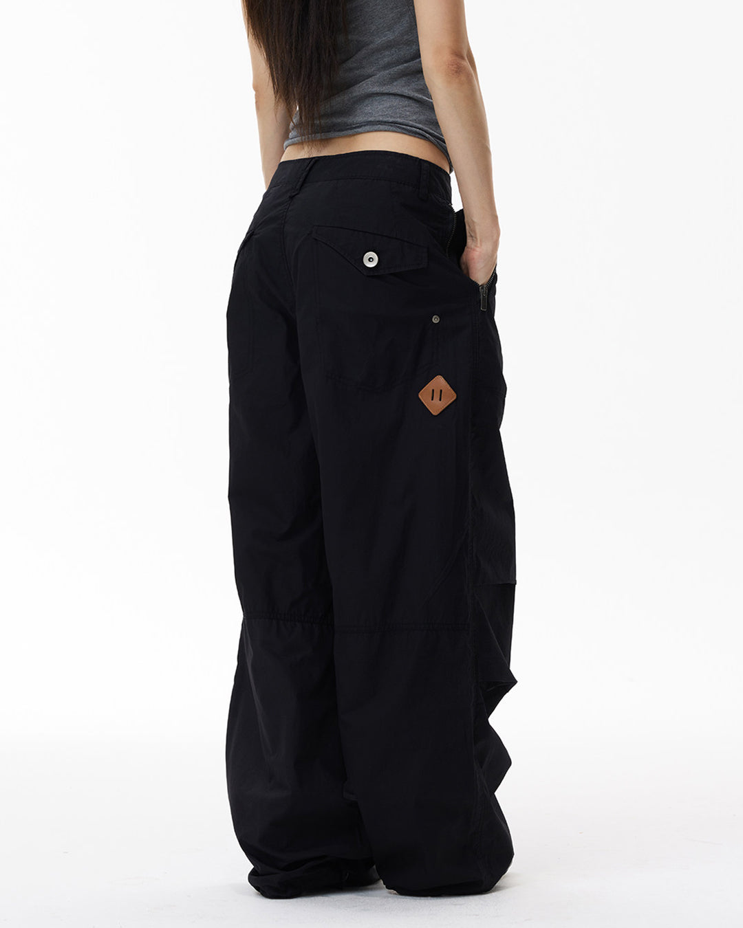 QUICK-DRY RELAXED PARACHUTE CARGO PANTS - BLACK