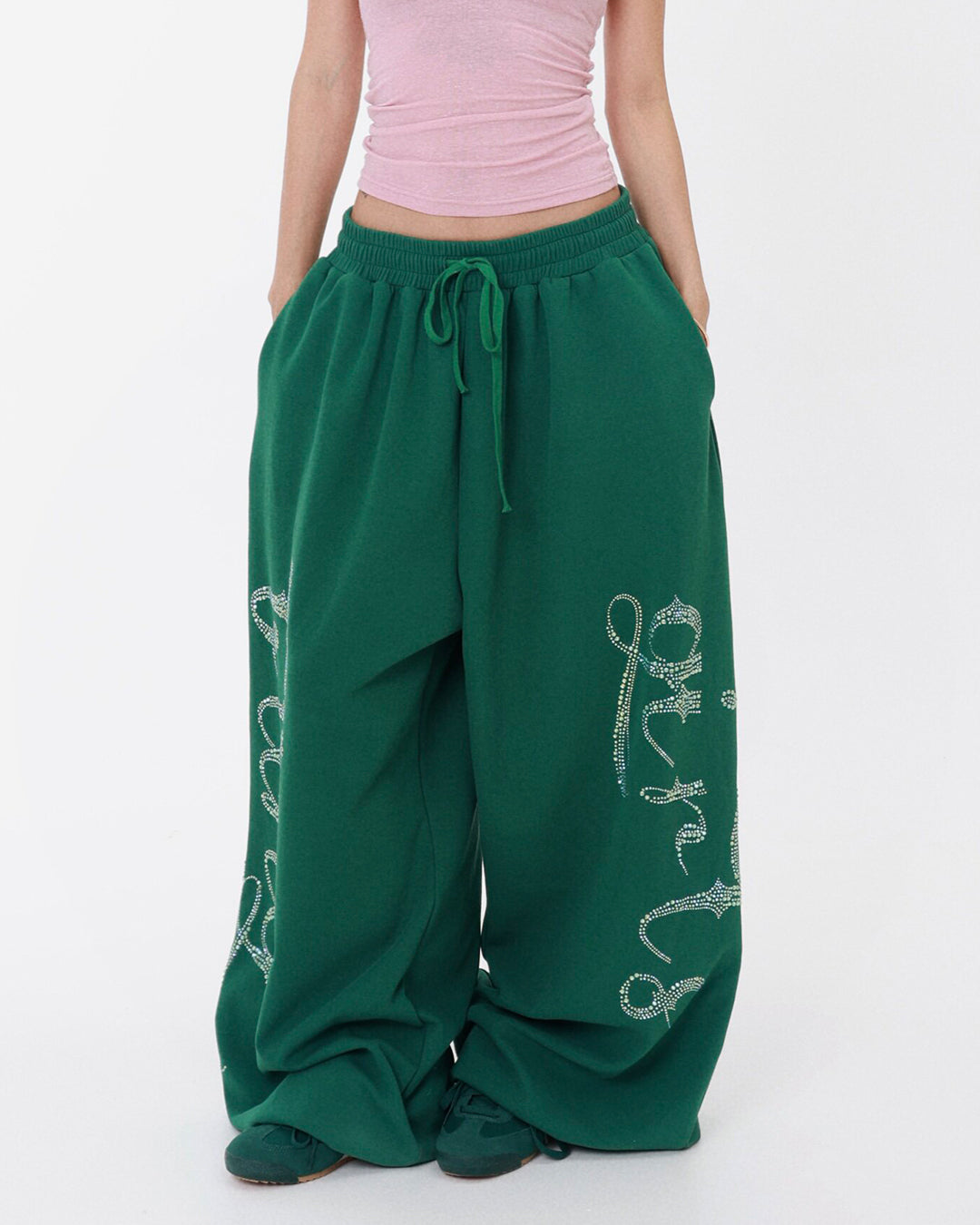 RHINESTONE LETTER TRAINING SWEATPANTS - GREEN