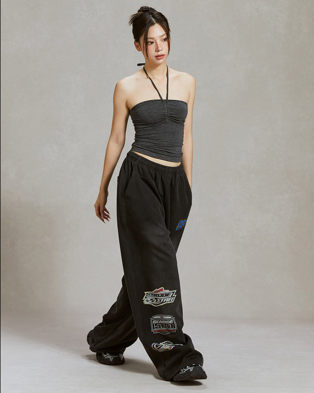 DISTRESSED WASHED AMERICAN PRINT SWEATPANTS - BLACK