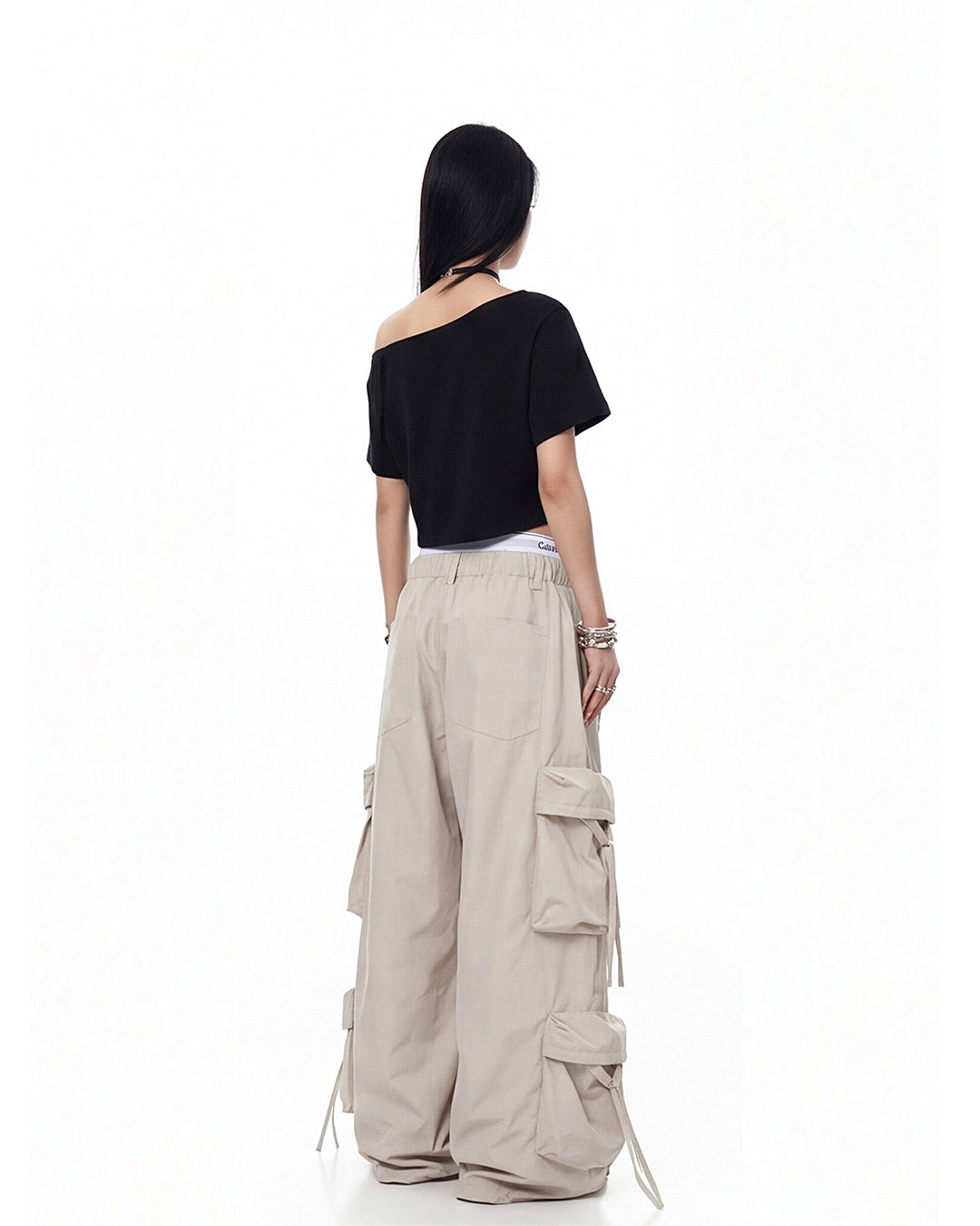 ASYMMETRIC OFF-SHOULDER CROPPED T-SHIRTS - BLACK