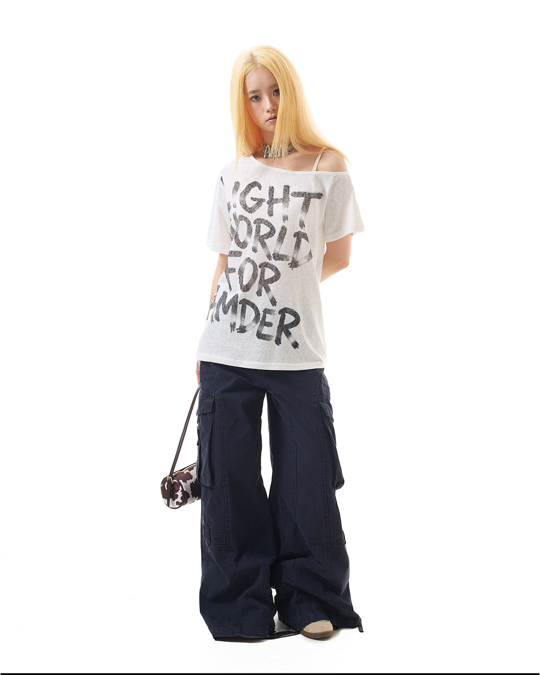 LETTER GRAPHIC OFF-SHOULDER LOOSE FIT T-SHIRTS - WHITE