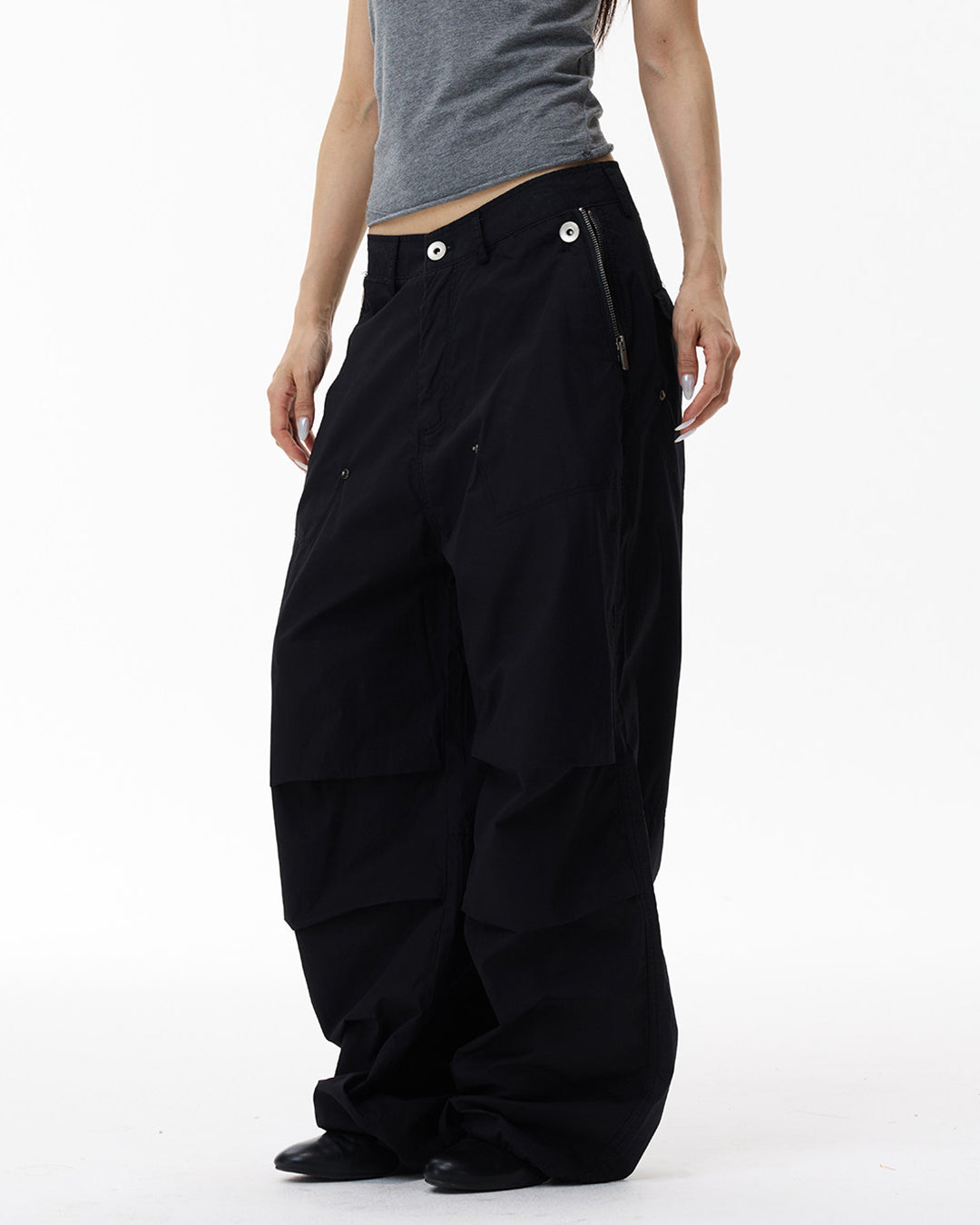 QUICK-DRY RELAXED PARACHUTE CARGO PANTS - BLACK