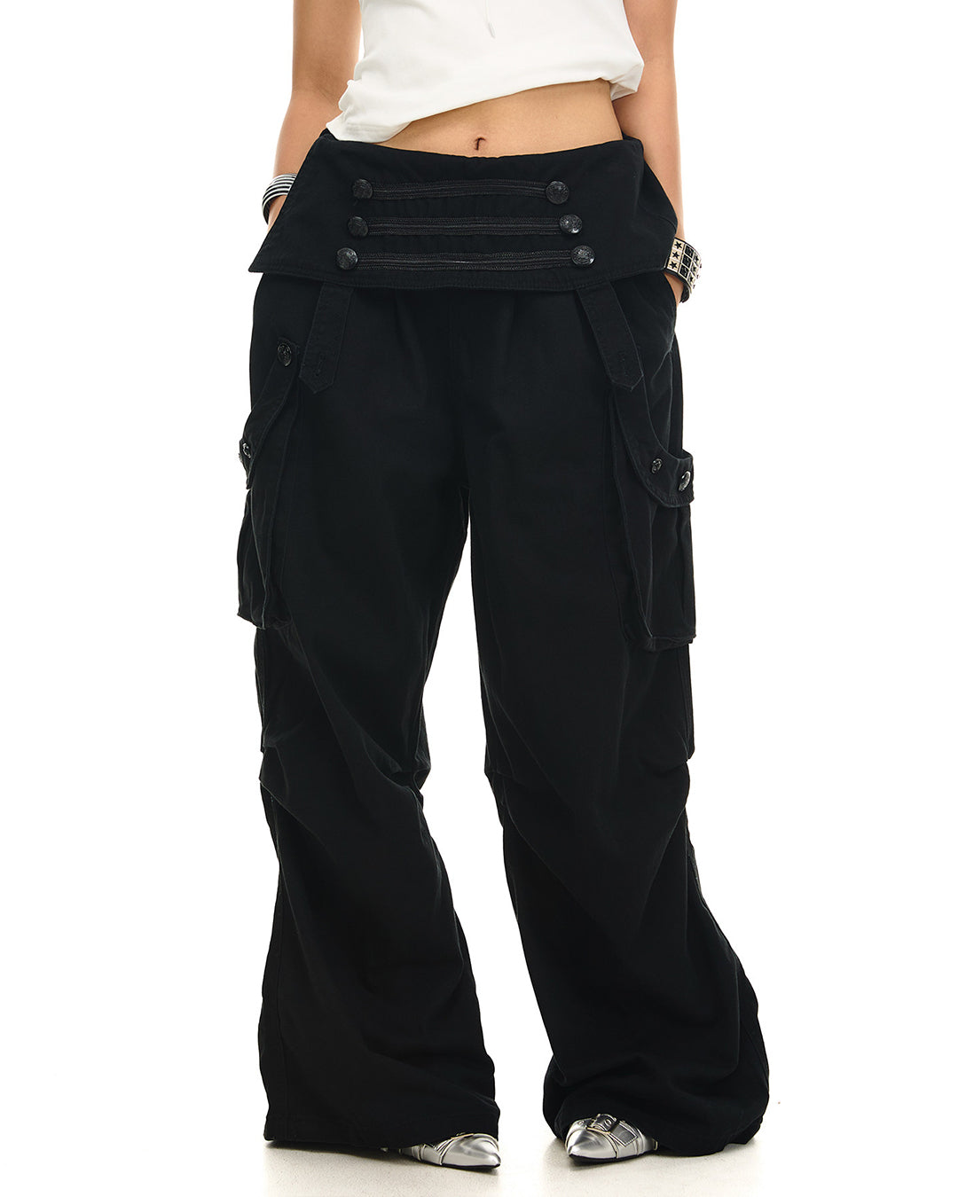 VINTAGE PALACE STYLE CARGO PANTS - BLACK