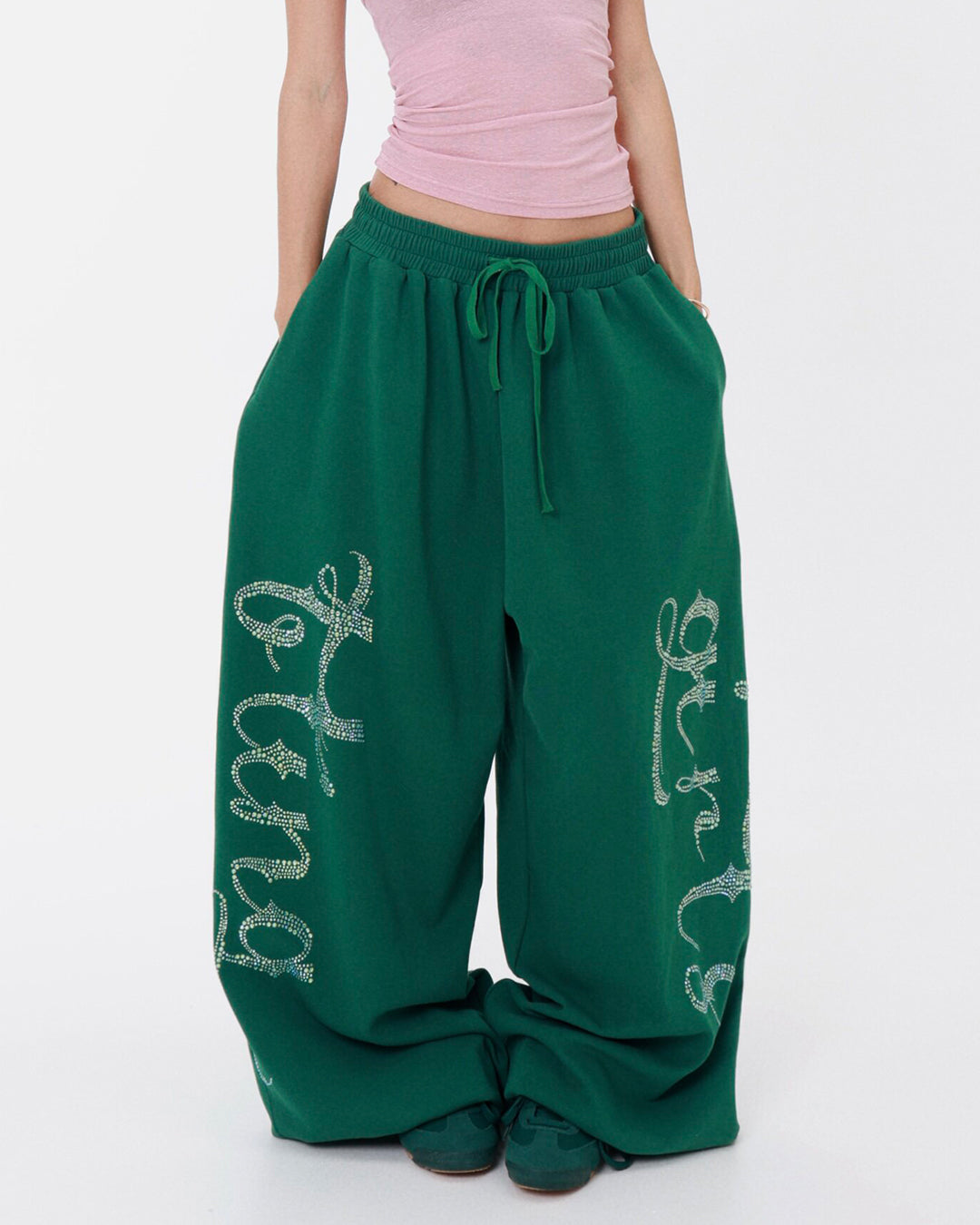 RHINESTONE LETTER TRAINING SWEATPANTS - GREEN