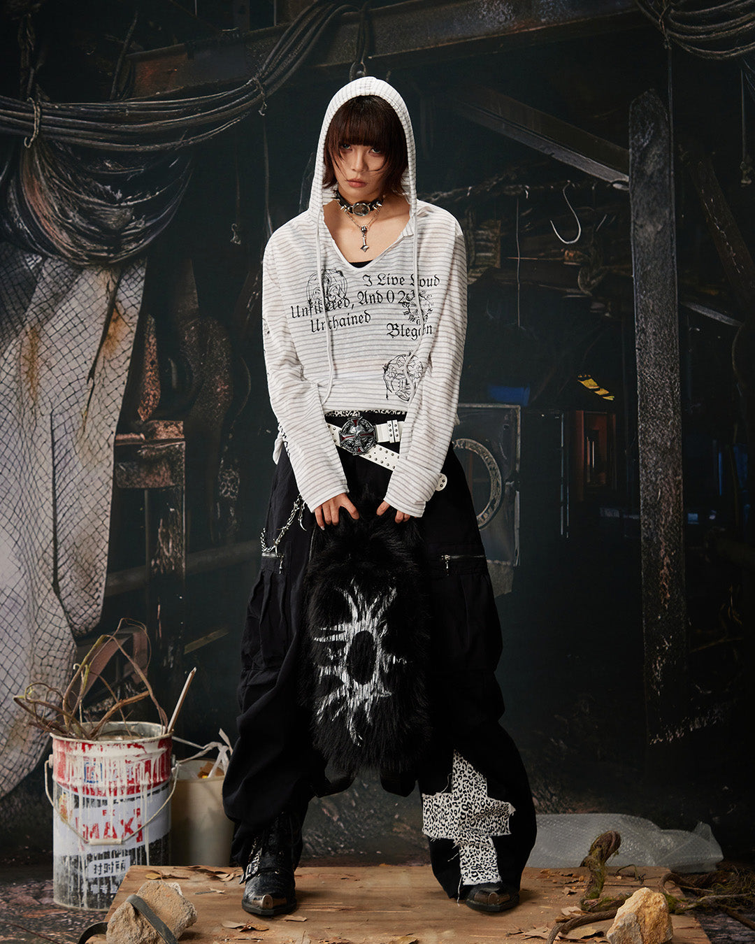 STRIPED PRINT Y2K STYLE HOODIES - GREY &amp; WHITE