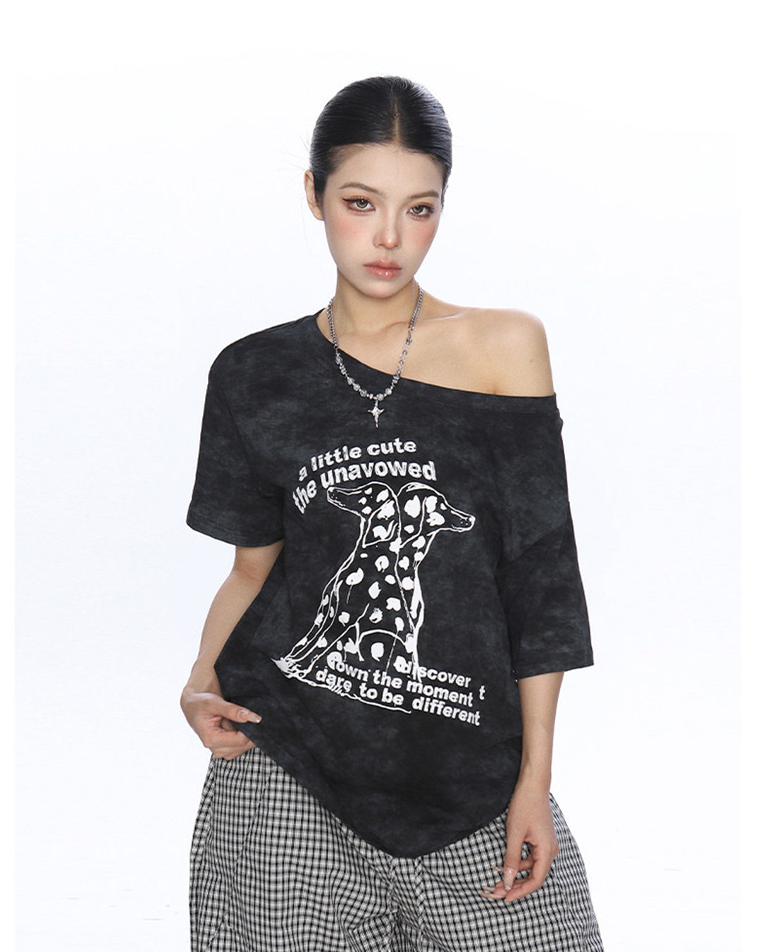 DALMATIAN PRINT ASYMMETRIC SHOULDER T-SHIRTS - BLACK