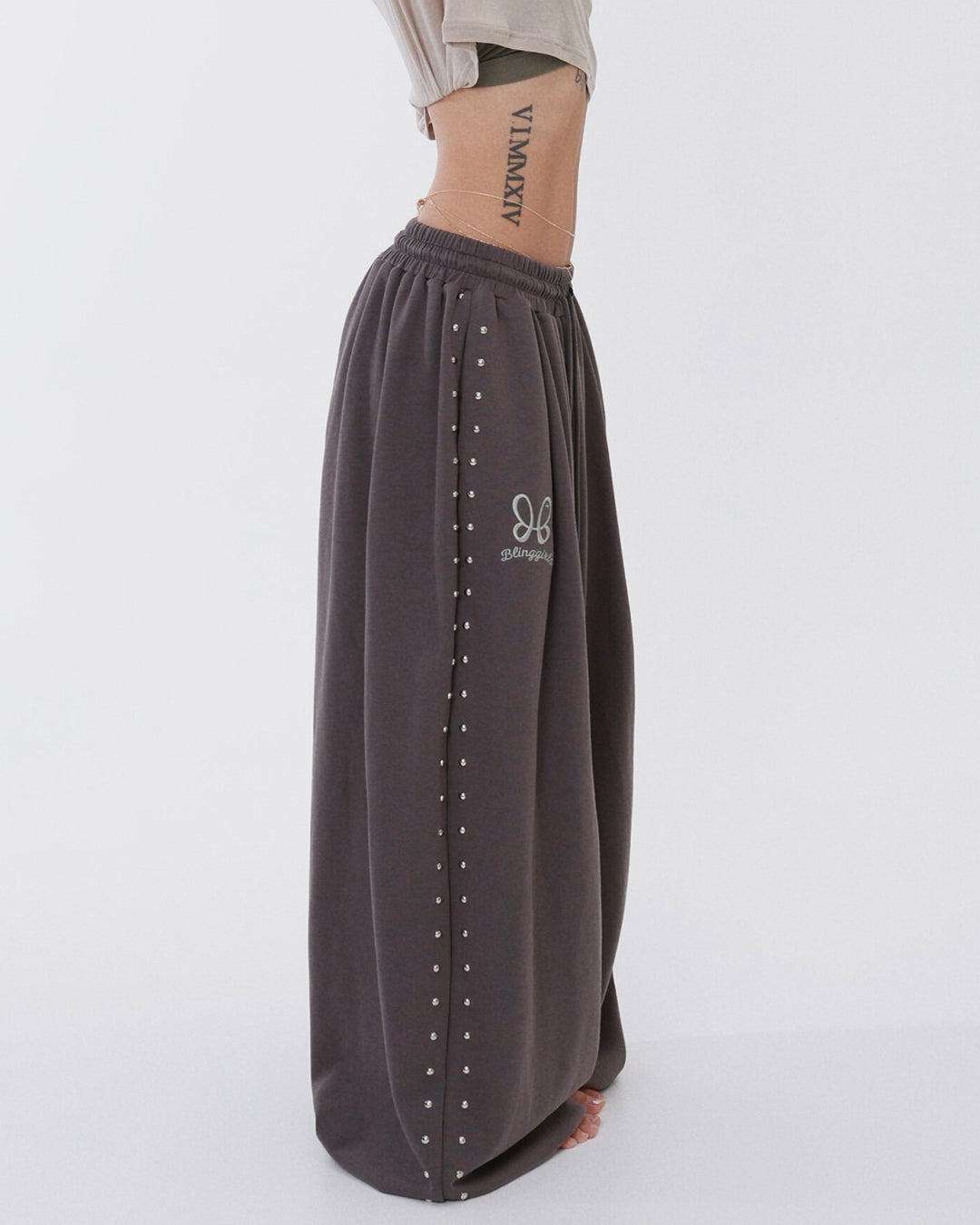 STUDDED LOGO EMBROIDERED SWEATPANTS - DARK GREY