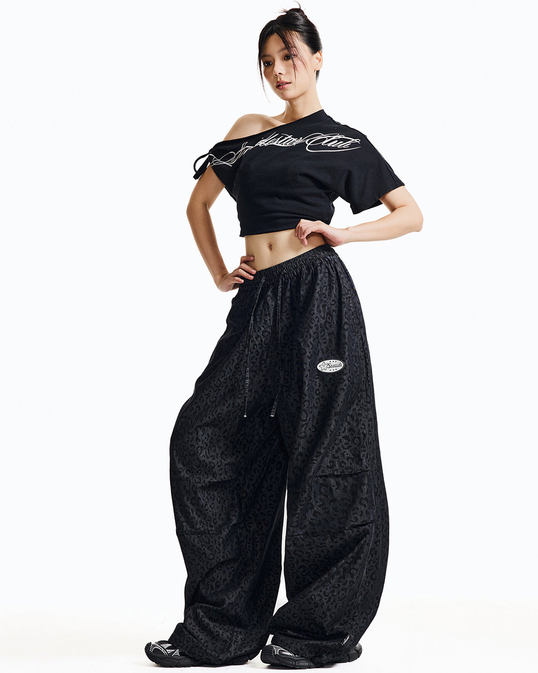 LEOPARD PRINT WIDE LEG DANCE DENIM PANTS - BLACK