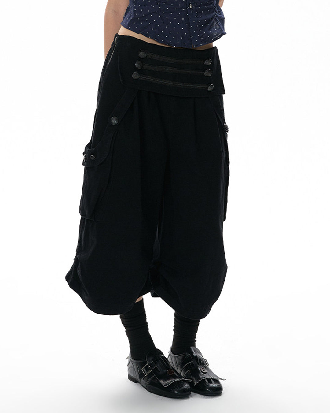 VINTAGE PALACE STYLE UTILITY CROPPED PANTS - BLACK