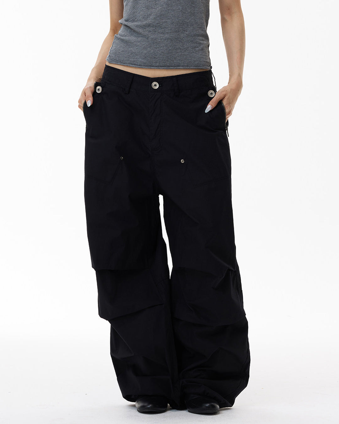 QUICK-DRY RELAXED PARACHUTE CARGO PANTS - BLACK