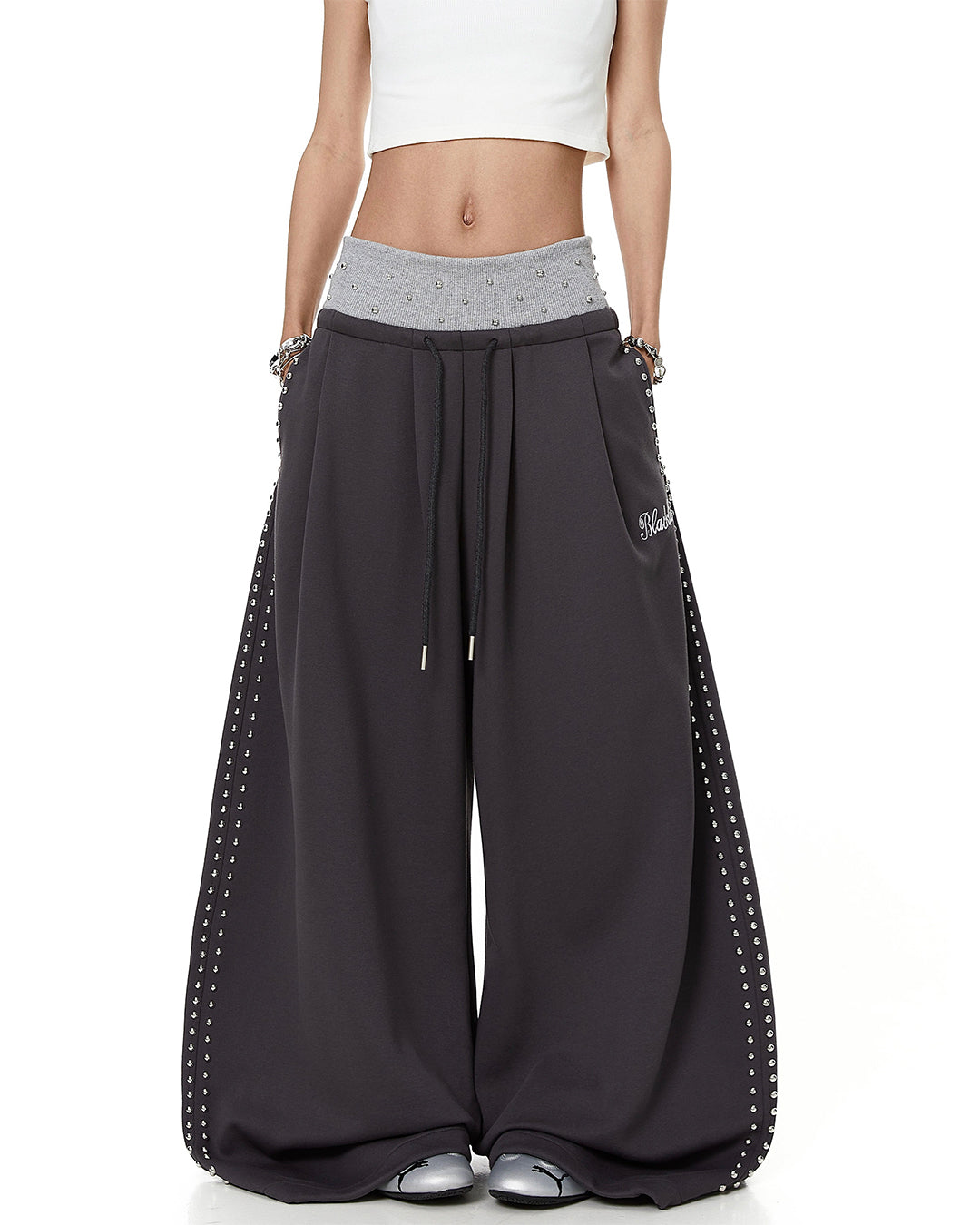 DOUBLE WAISTBAND BEADED EMBROIDERED SWEATPANTS - DARK GRAY