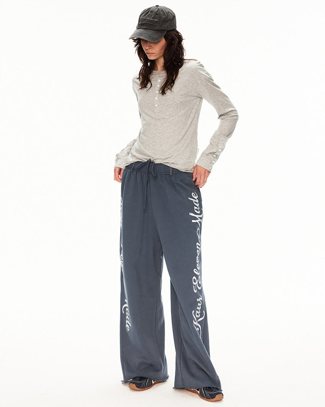 VINTAGE LETTER PRINT SWEATPANTS - MISTY BLUE