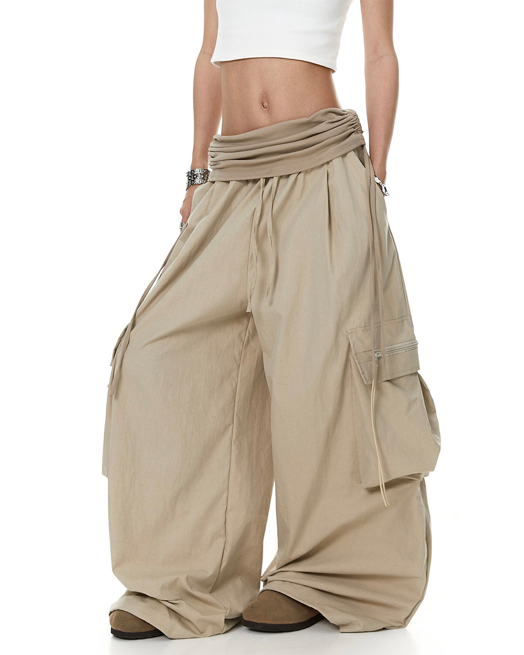 FOLD-OVER WAIST RUCHED PARACHUTE PANTS - KHAKI