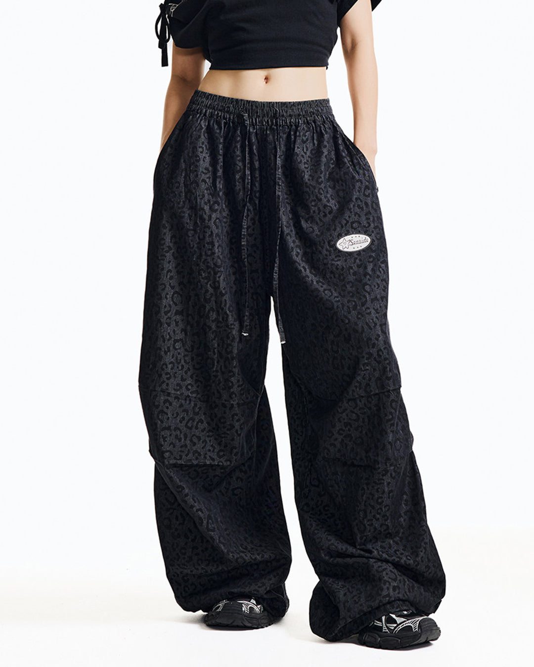 LEOPARD PRINT WIDE LEG DANCE DENIM PANTS - BLACK