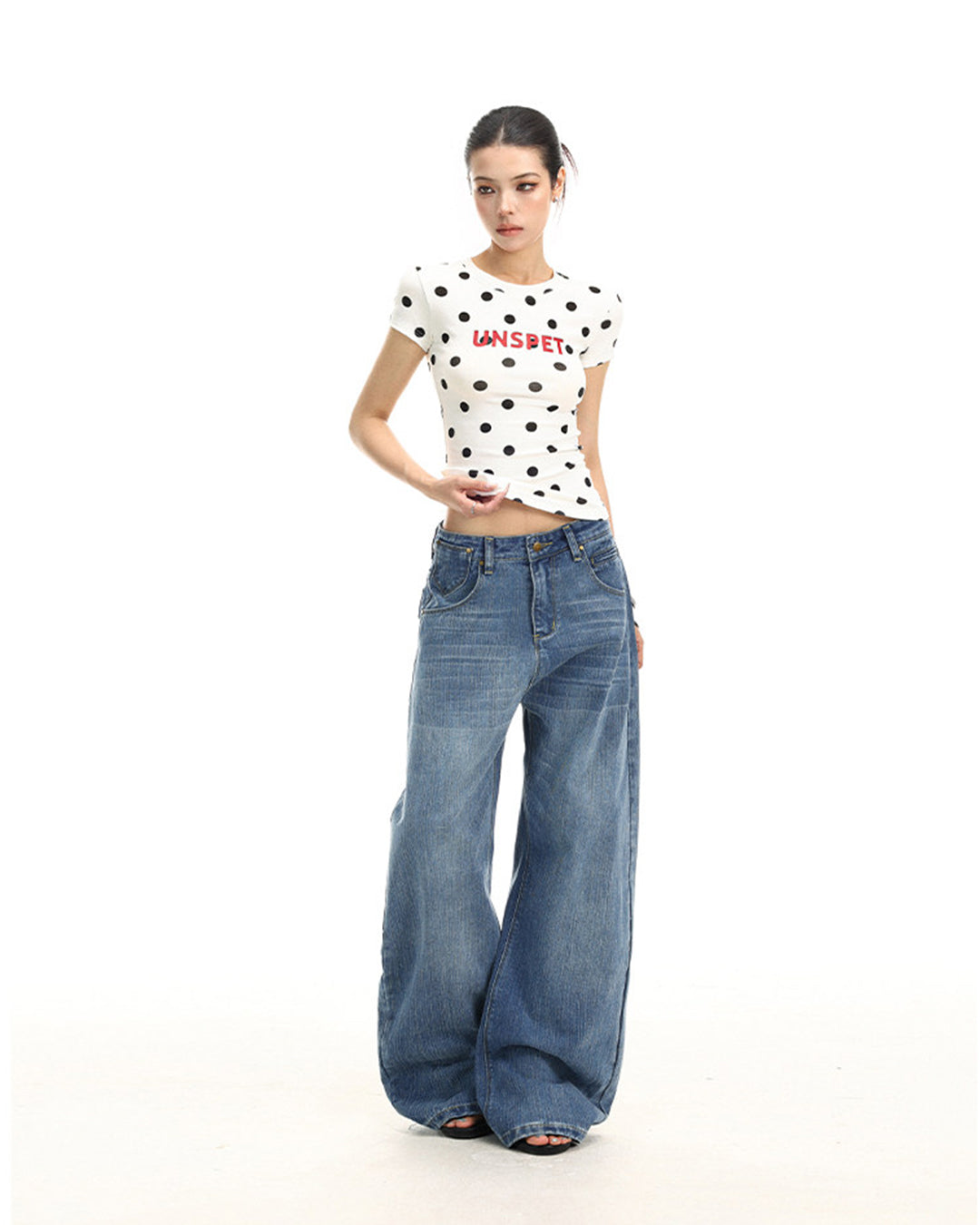ALL-OVER POLKA DOT LETTER PRINT T-SHIRTS - WHITE