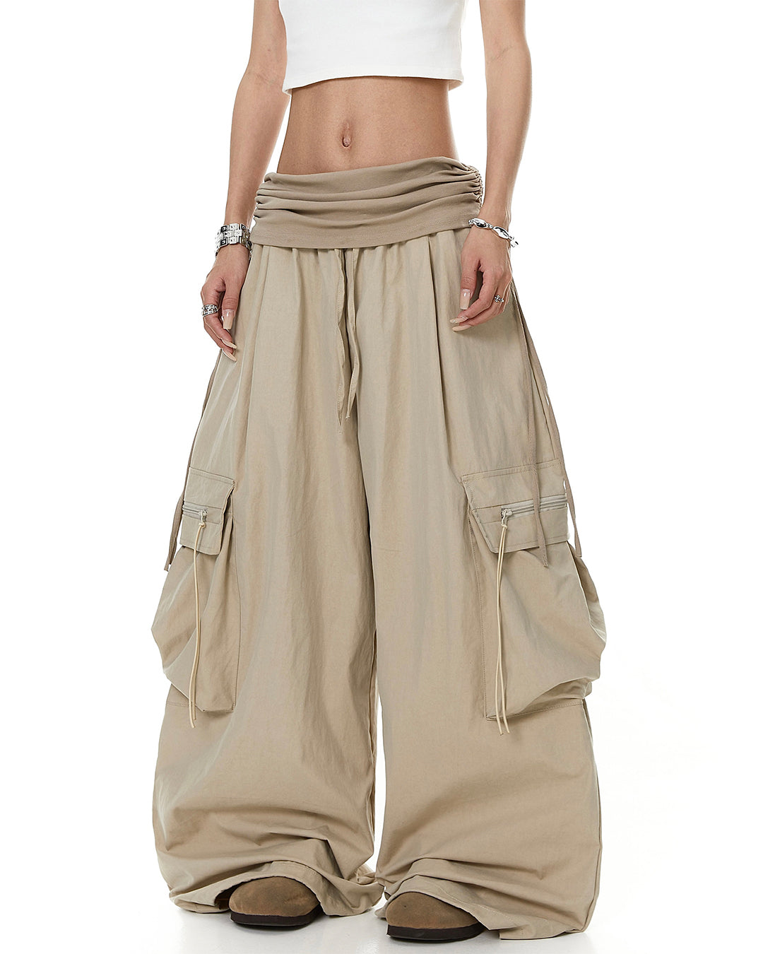 FOLD-OVER WAIST RUCHED PARACHUTE PANTS - KHAKI