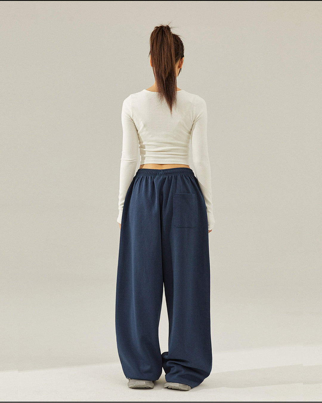 HIPHOP GRAPHIC SWEATPANTS - NAVY BLUE