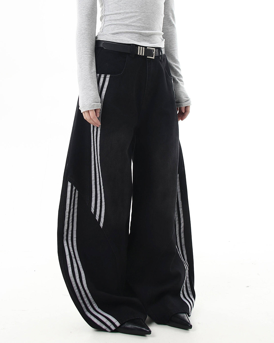 STRIPED PATCHWORK CURVED LEG JEANS - BLACK