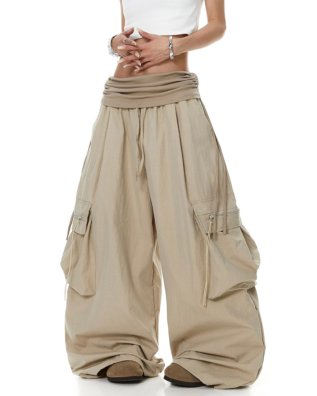 FOLD-OVER WAIST RUCHED PARACHUTE PANTS - KHAKI