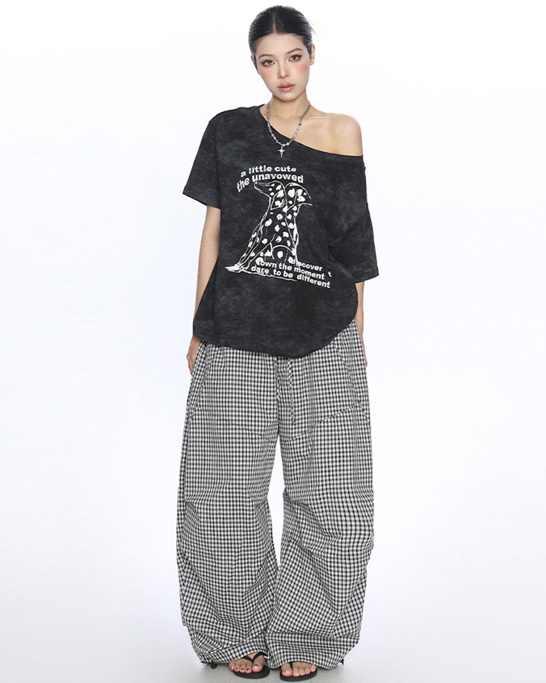 DALMATIAN PRINT ASYMMETRIC SHOULDER T-SHIRTS - BLACK