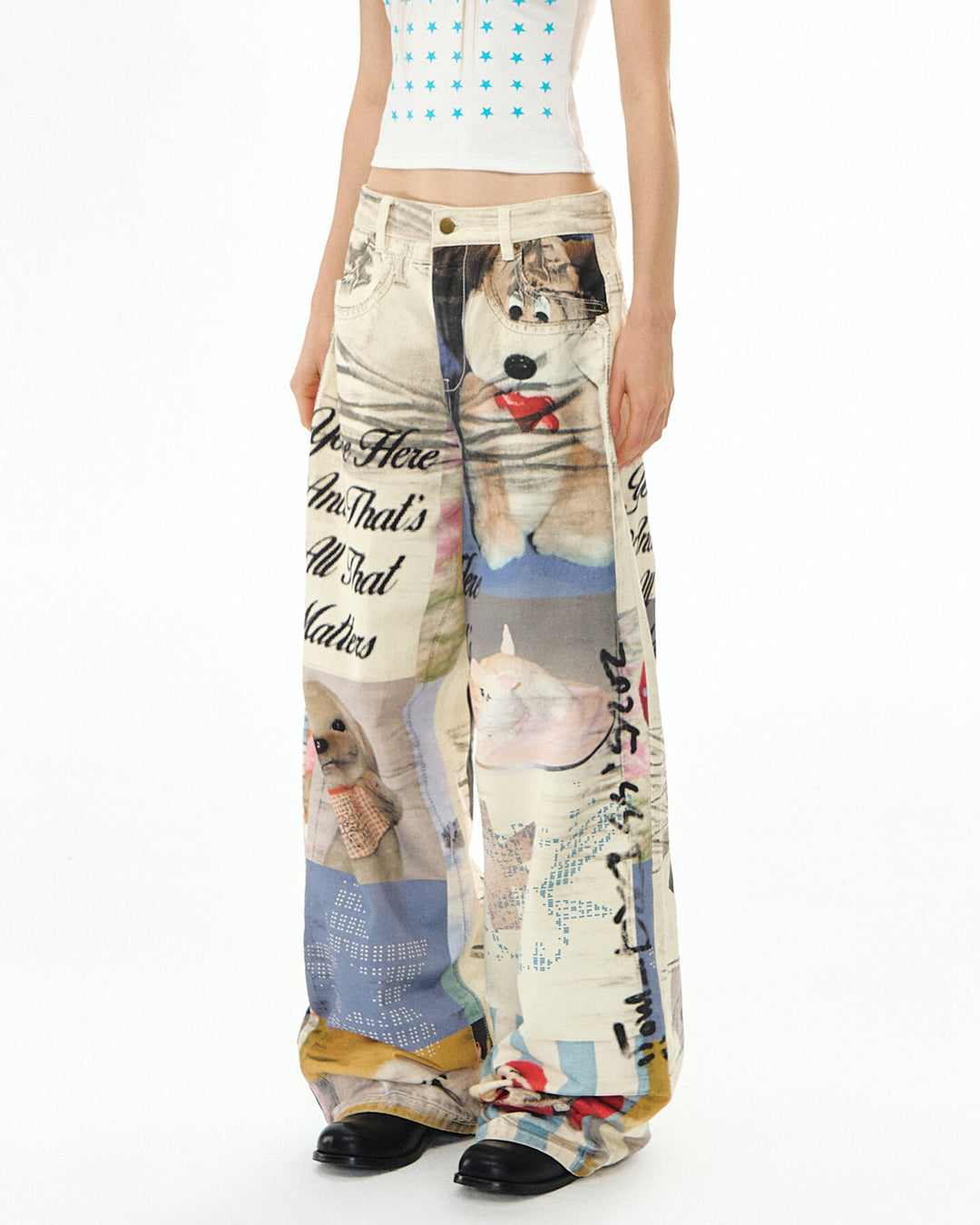 PLUSH PUPPY PRINT DENIM JEANS - OFF WHITE