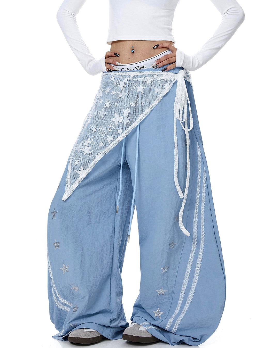 STAR LACE RUFFLE PARACHUTE PANTS - BLUE