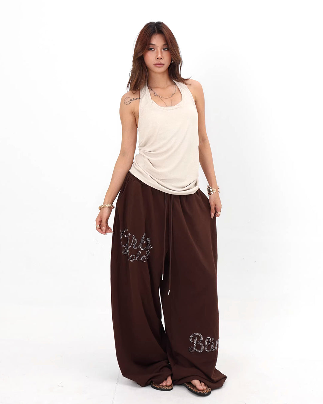 RHINESTONE BAGGY SWEATPANTS - BROWN