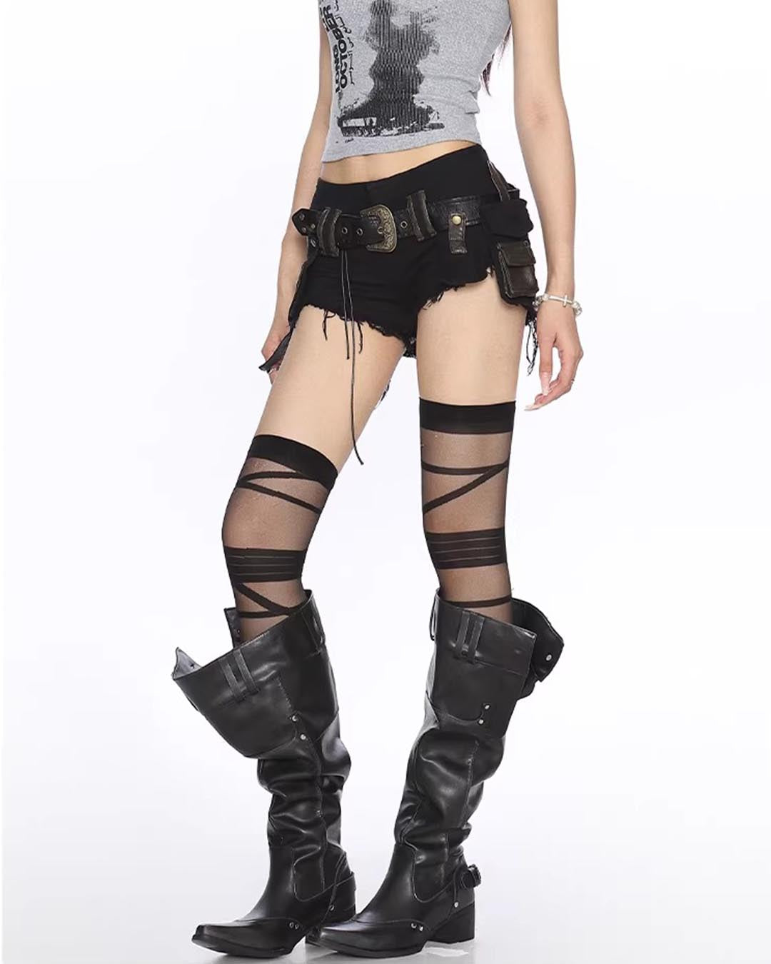 HEAVY WASHED DENIM SHORTS - BLACK